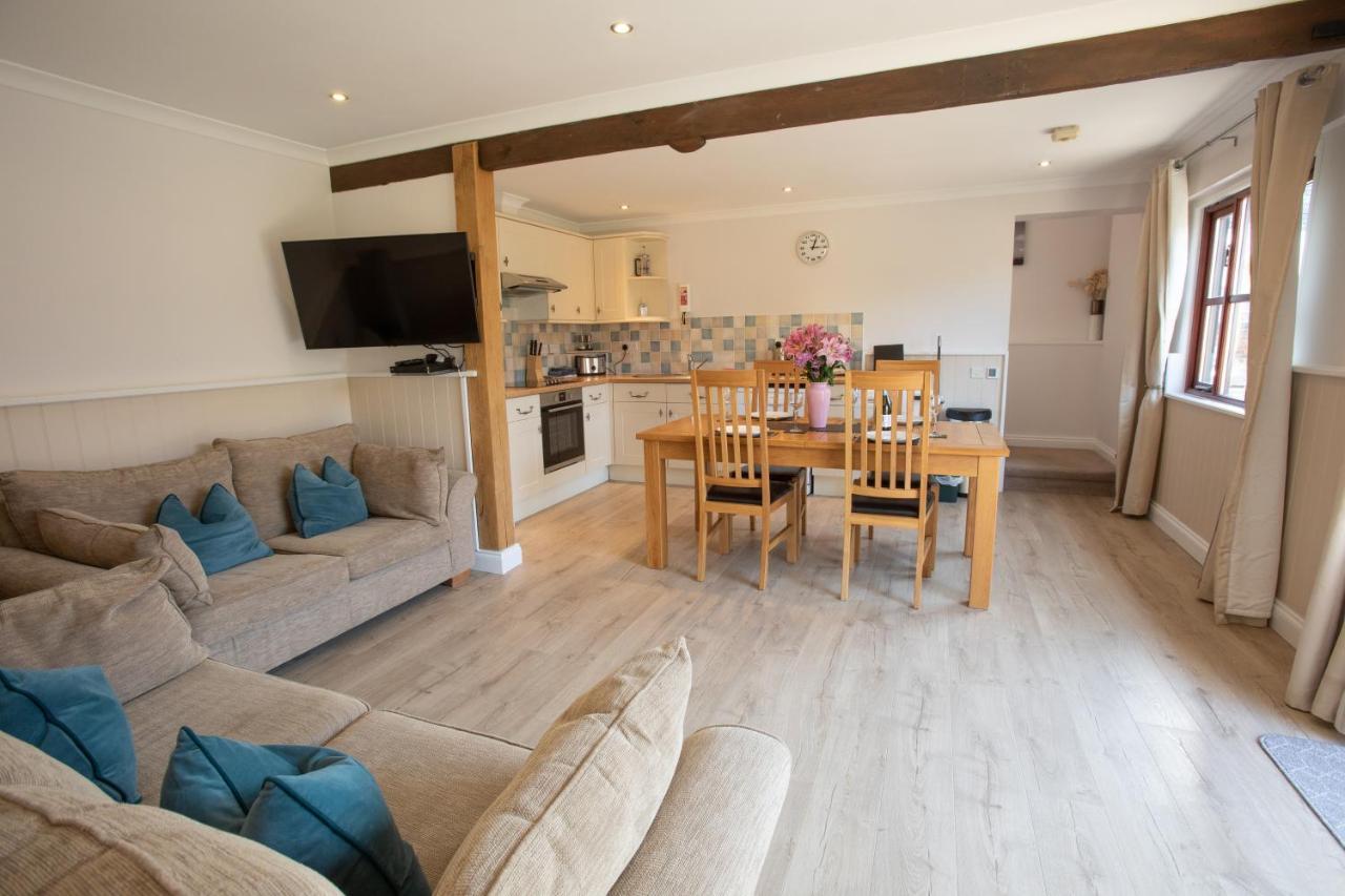 Newclose Farm Cottages Yarmouth  Zewnętrze zdjęcie